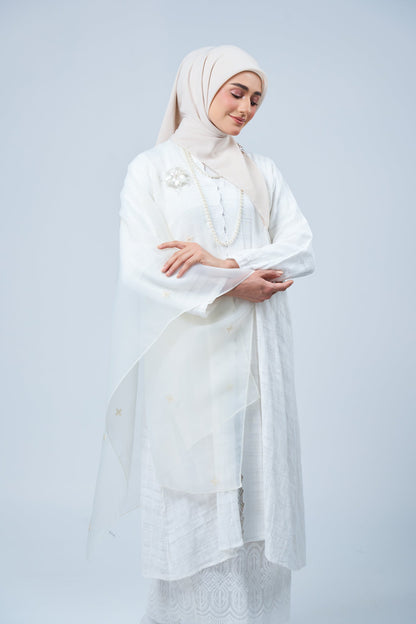 Selendang Rhea Raya Set in Kaseh [Oatmilk]