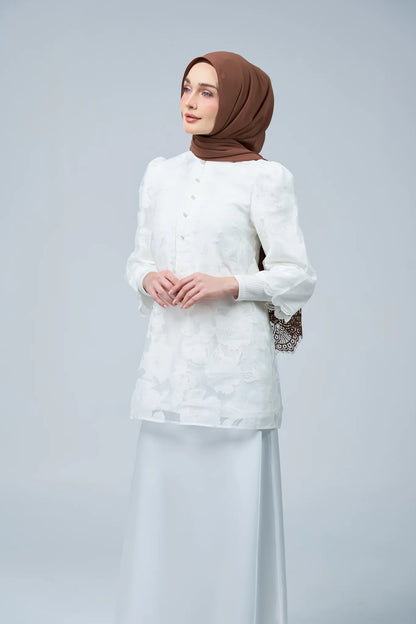 HoodX Lace in Rich Brown