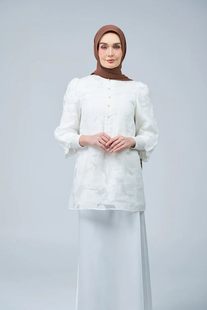 HoodX Lace in Rich Brown