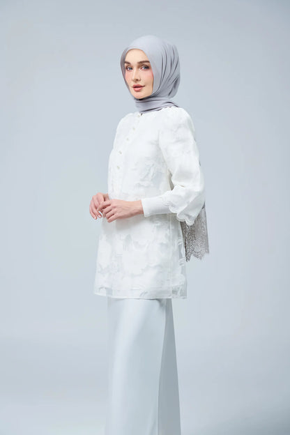 HoodX Lace in Pewter