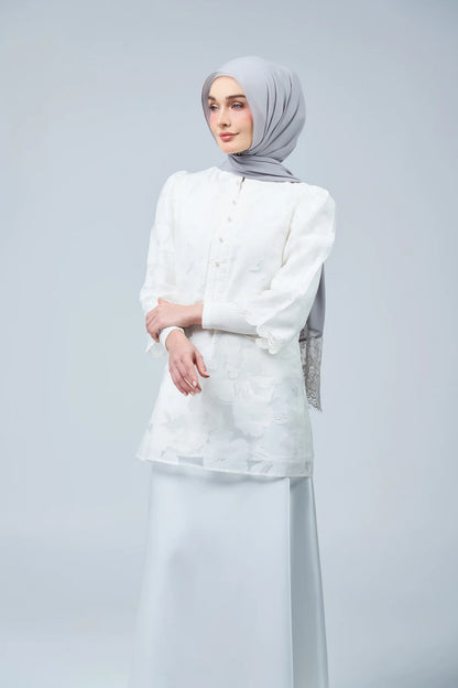 HoodX Lace in Pewter