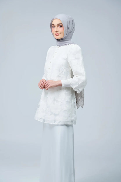 HoodX Lace in Pewter