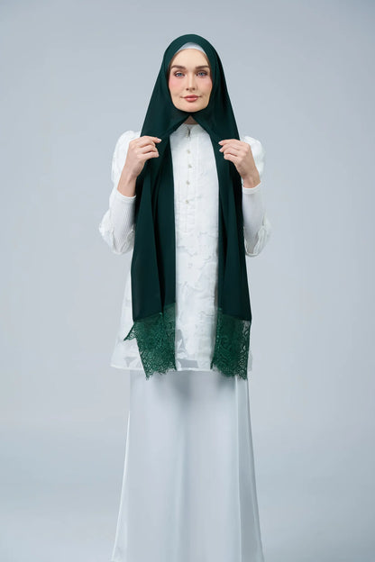 HoodX Lace in Deep Green