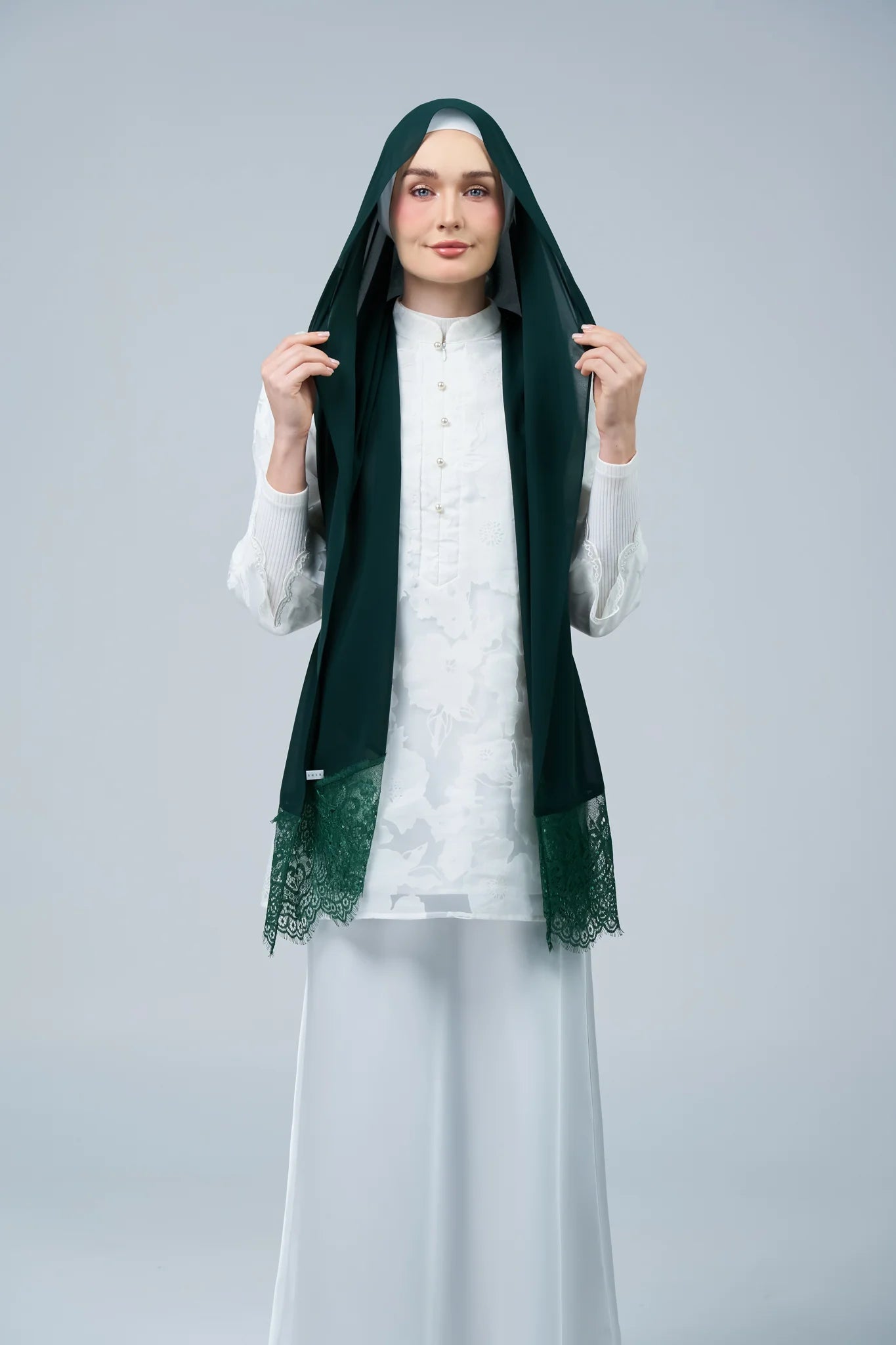 HoodX Lace in Deep Green