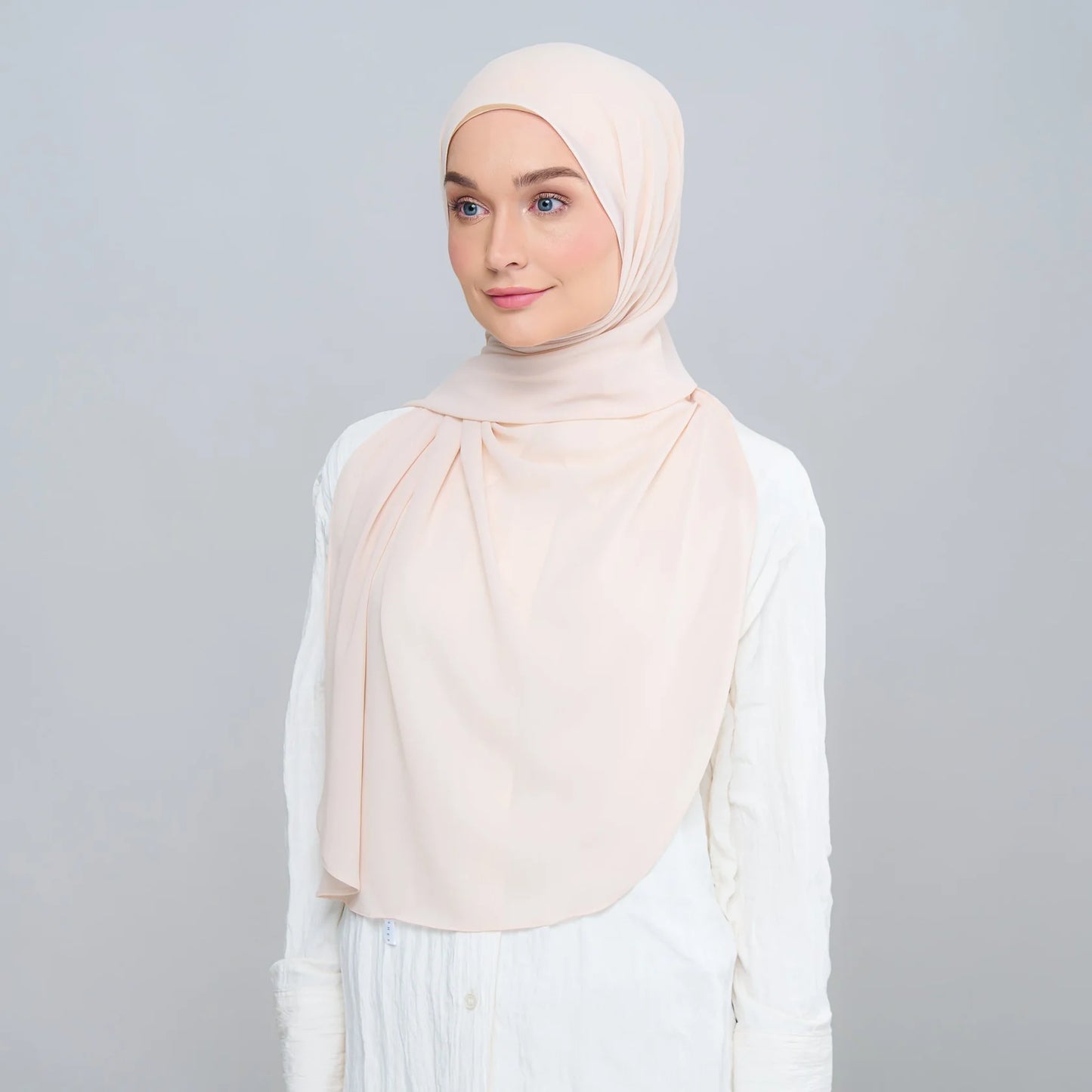 3IN1 Instant Faith Tag n' Go in Classic Cream