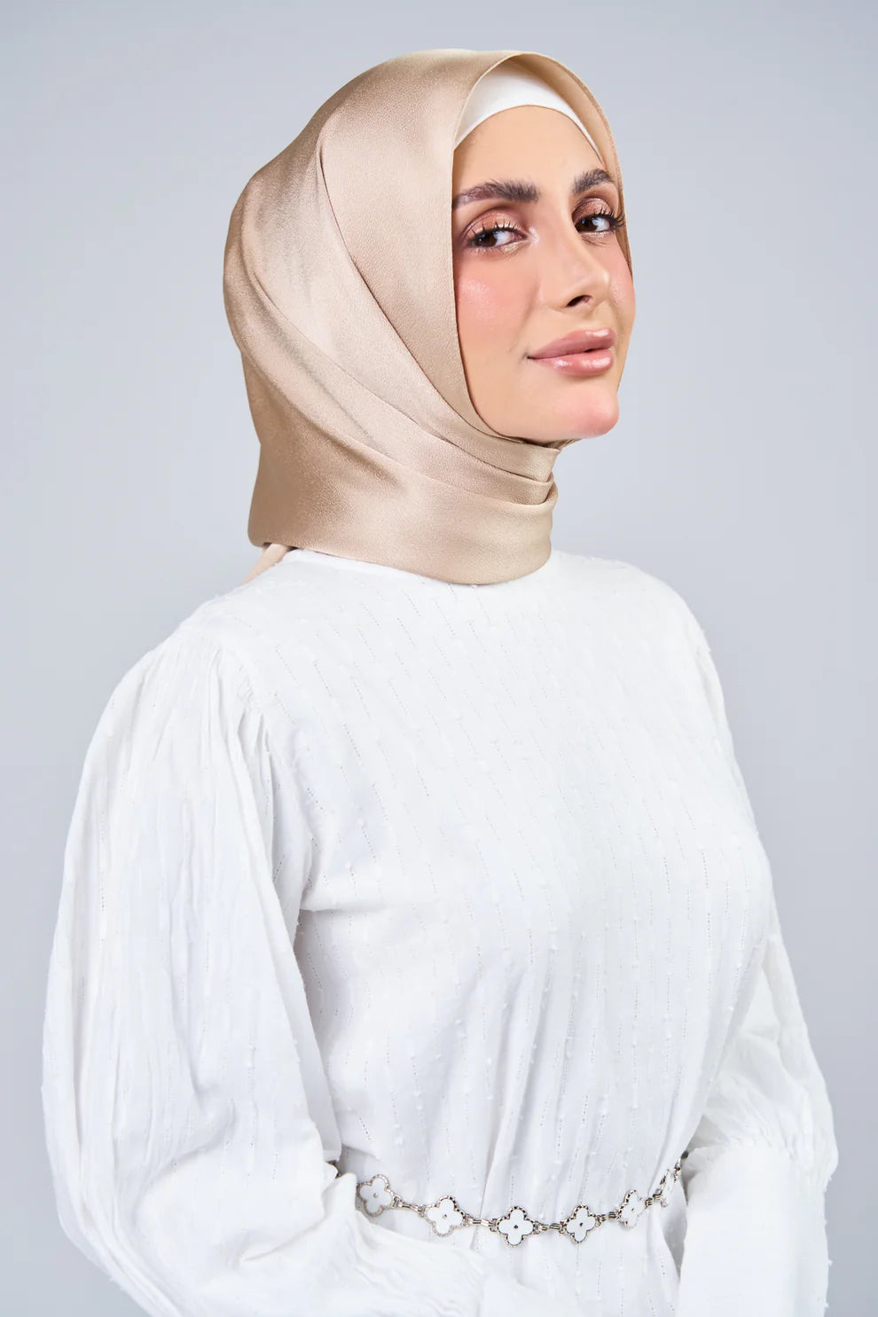 HoodX Luxe Volume 02 in Golden Nude