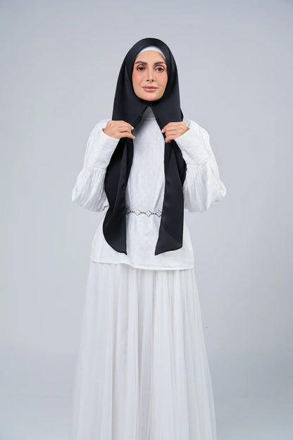 HoodX Luxe Volume 02 in Black