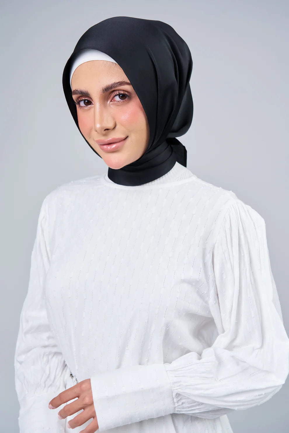 HoodX Luxe Volume 02 in Black