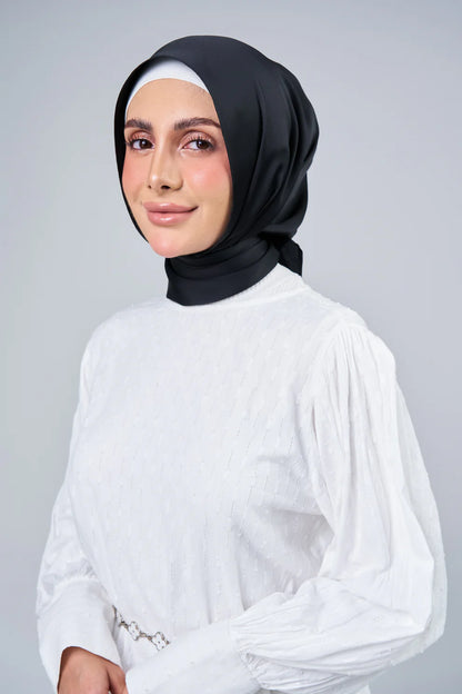 HoodX Luxe Volume 02 in Black