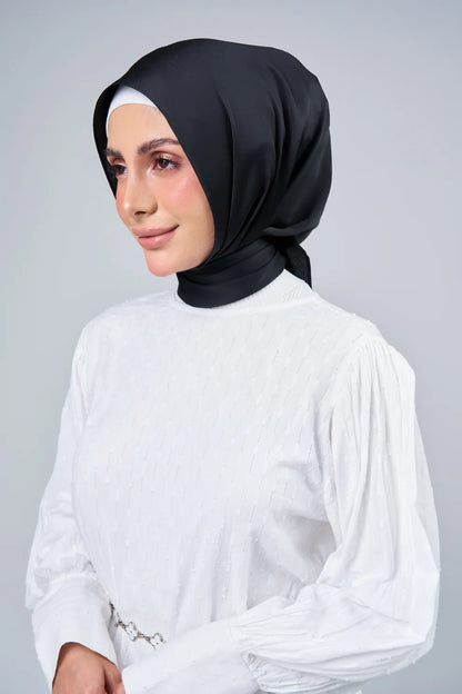 HoodX Luxe Volume 02 in Black