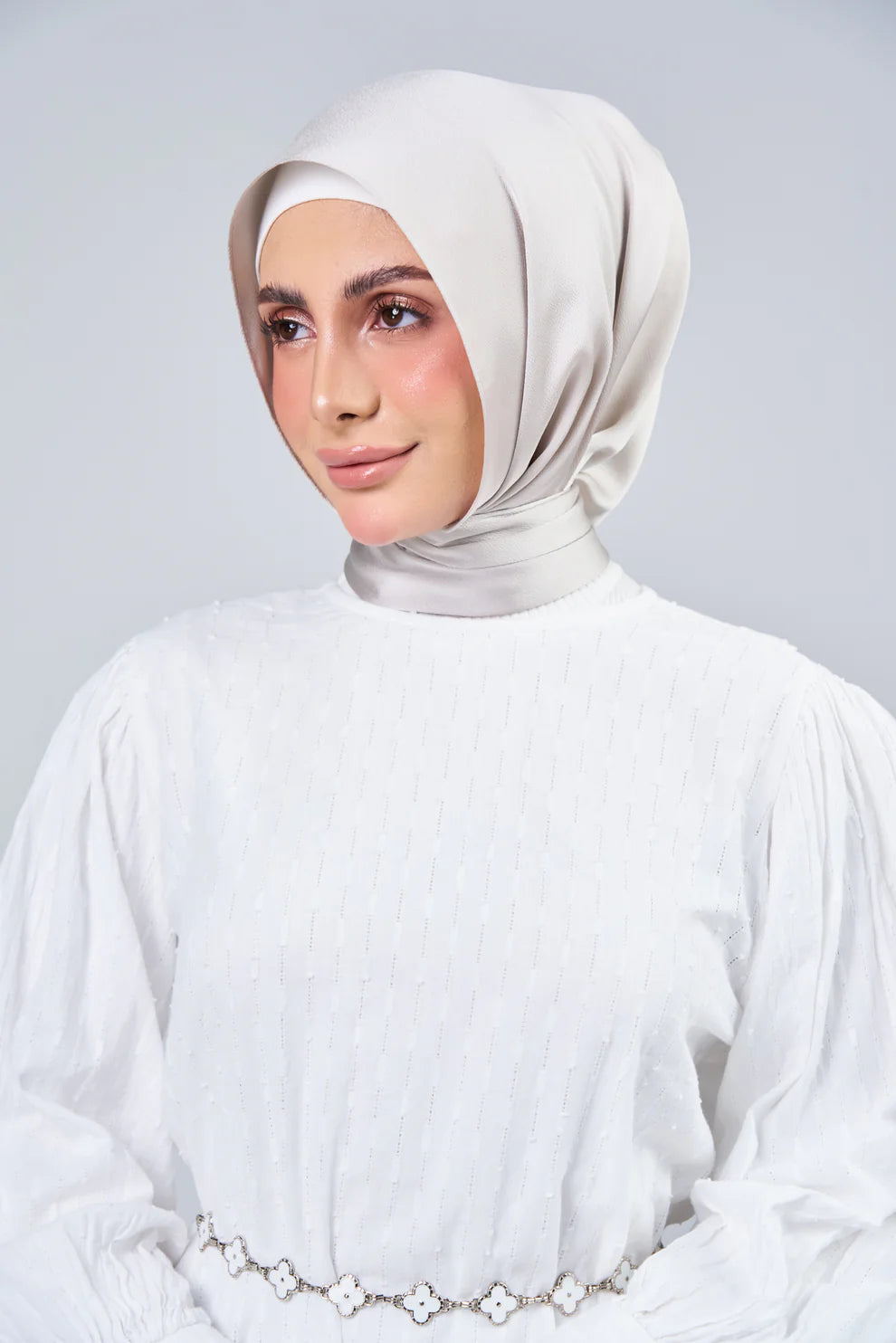 HoodX Luxe Volume 02 in Warm Silver