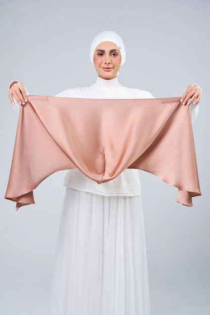 HoodX Luxe Volume 02 in Tan