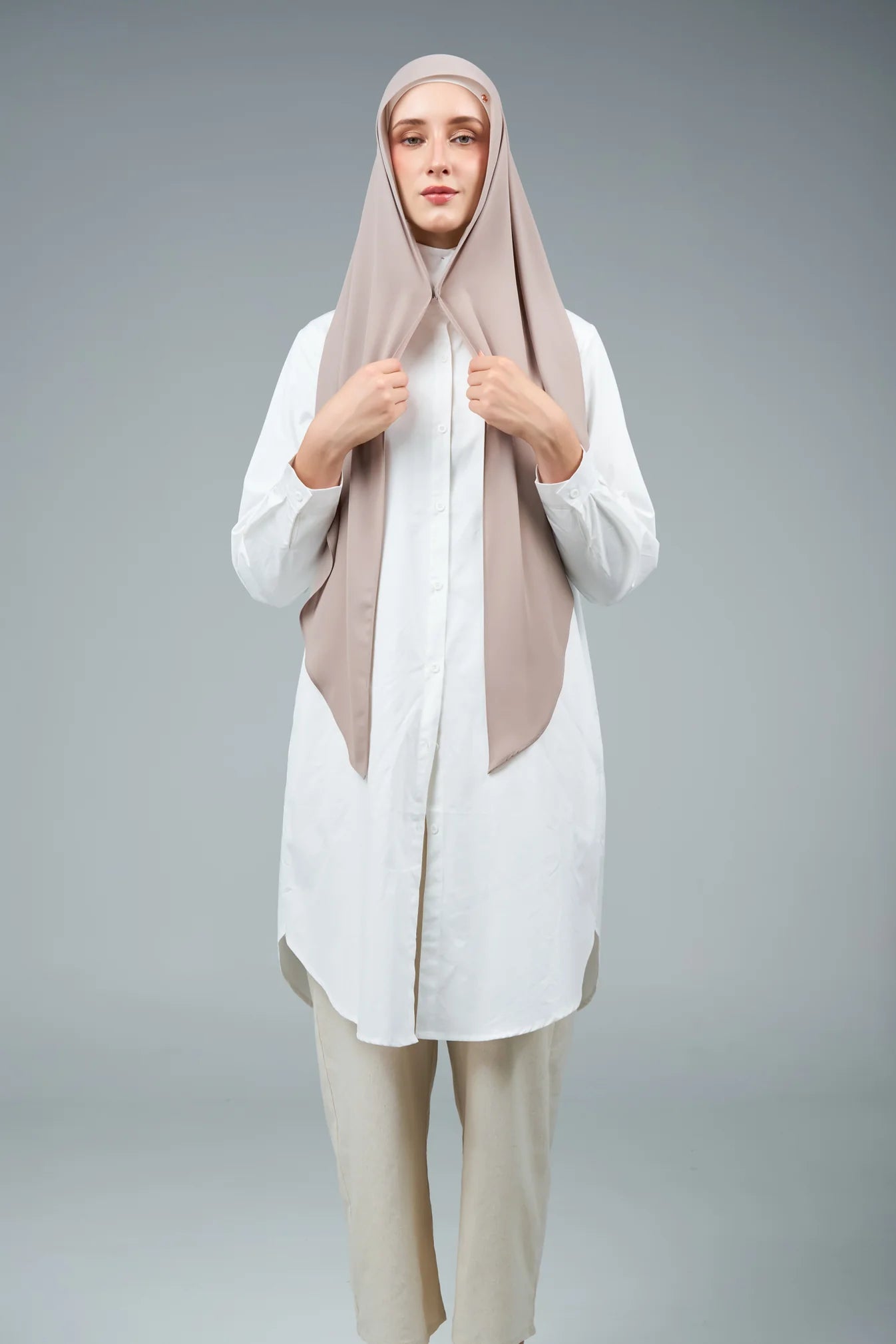 FlowX V1 in Taupe