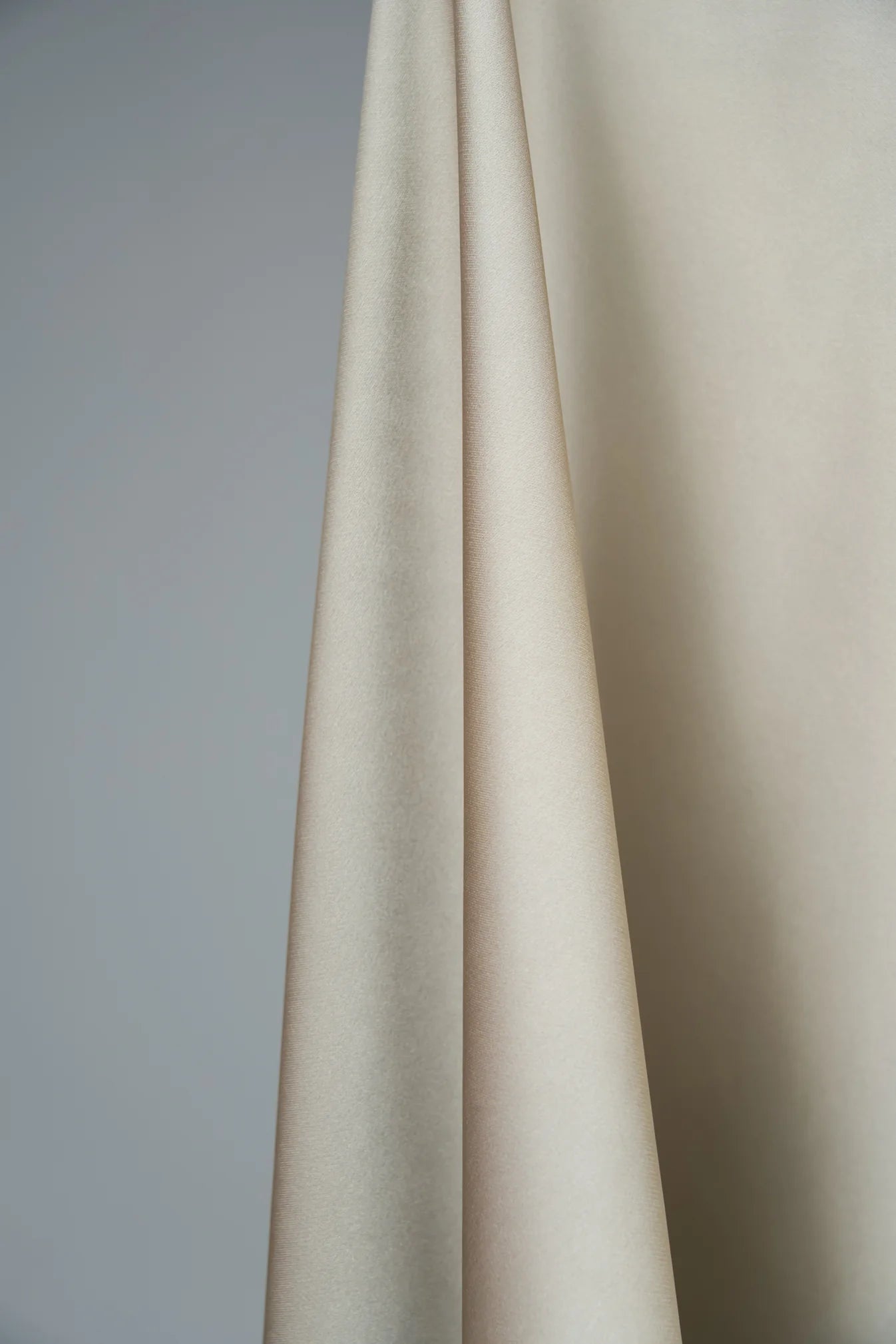 FlowX V2 in Silver Taupe