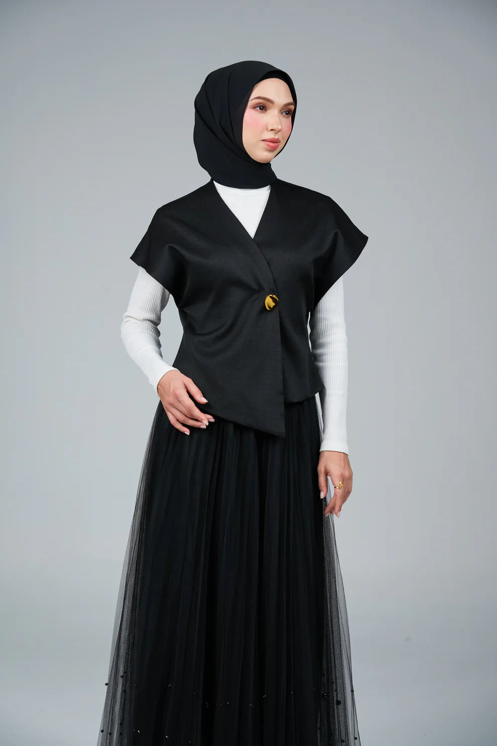 FlowX V3 [Pearl Chiffon] in Black