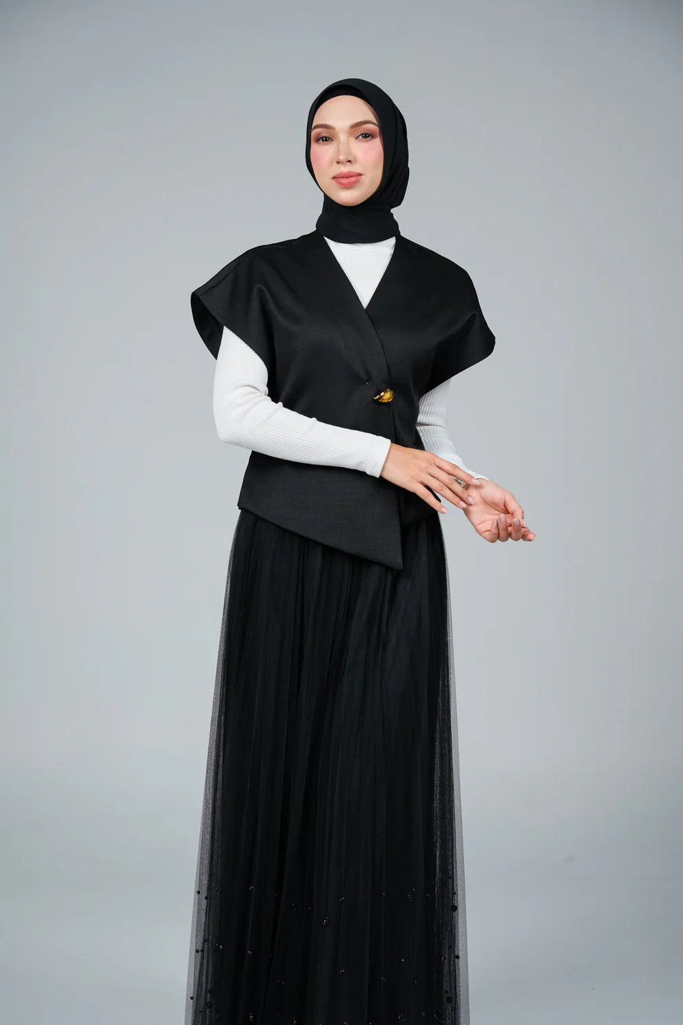 FlowX V3 [Pearl Chiffon] in Black
