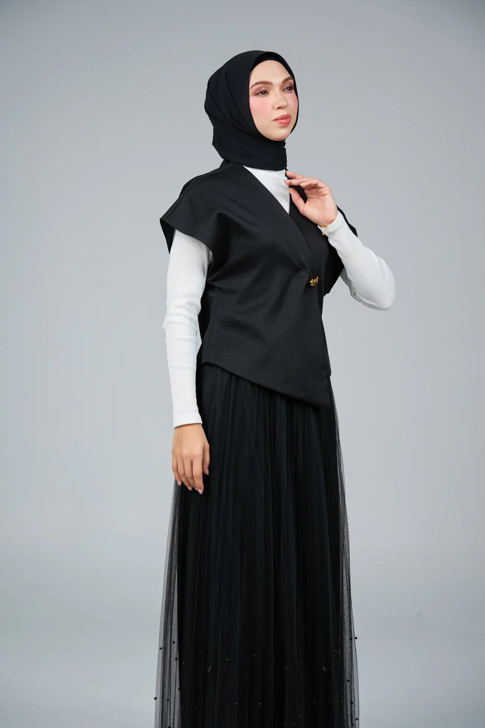 FlowX V3 [Pearl Chiffon] in Black