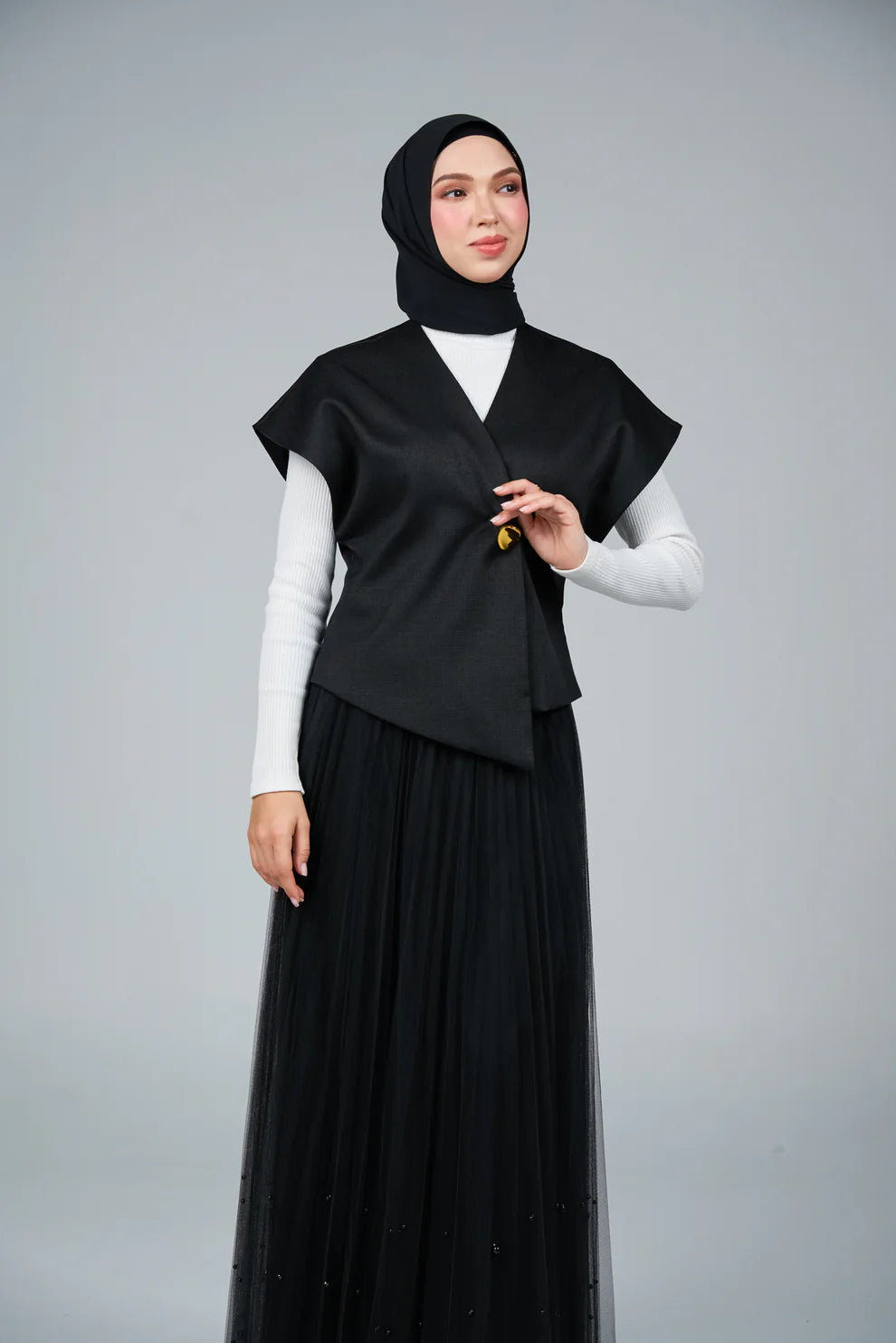 FlowX V3 [Pearl Chiffon] in Black
