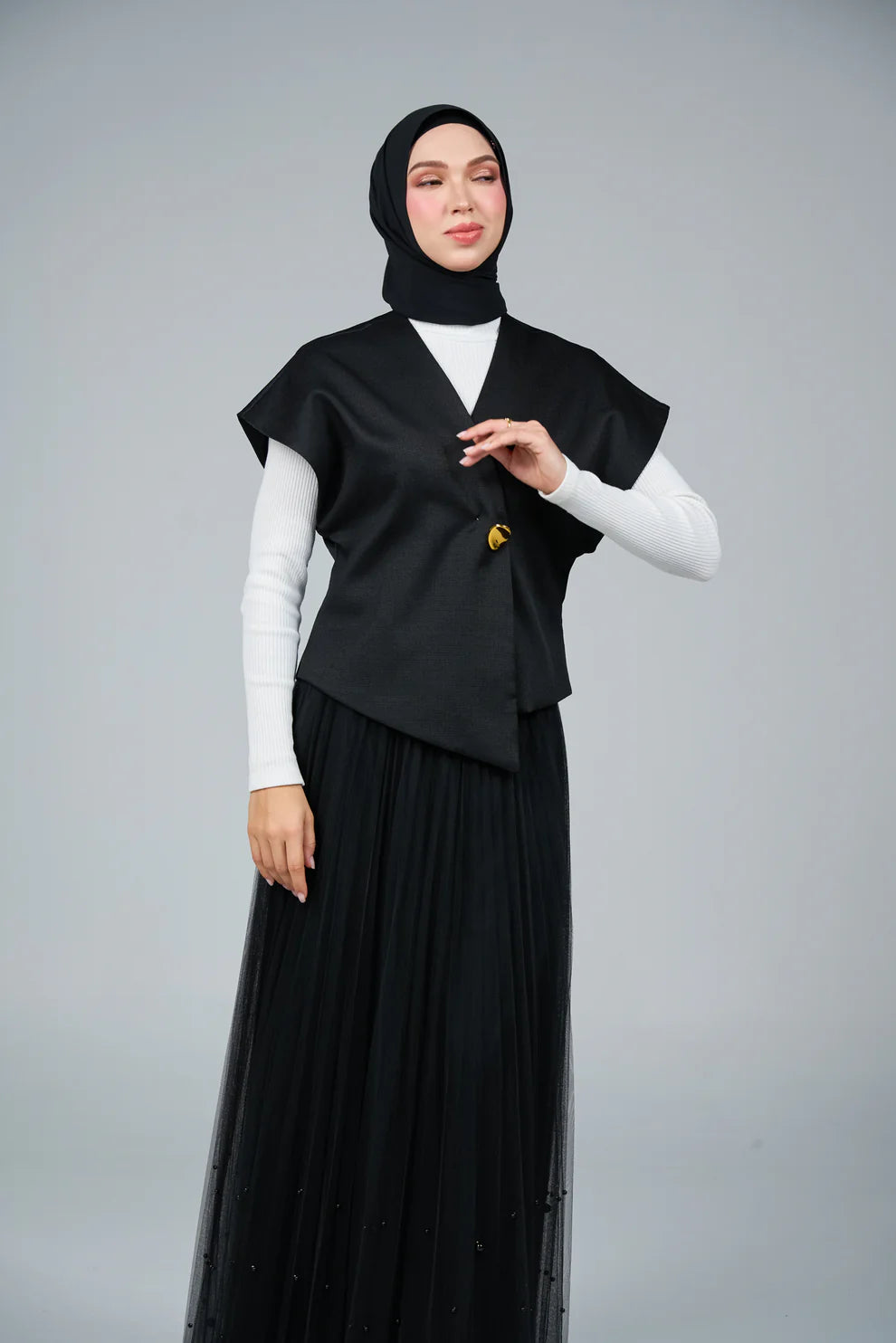 FlowX V3 [Pearl Chiffon] in Black