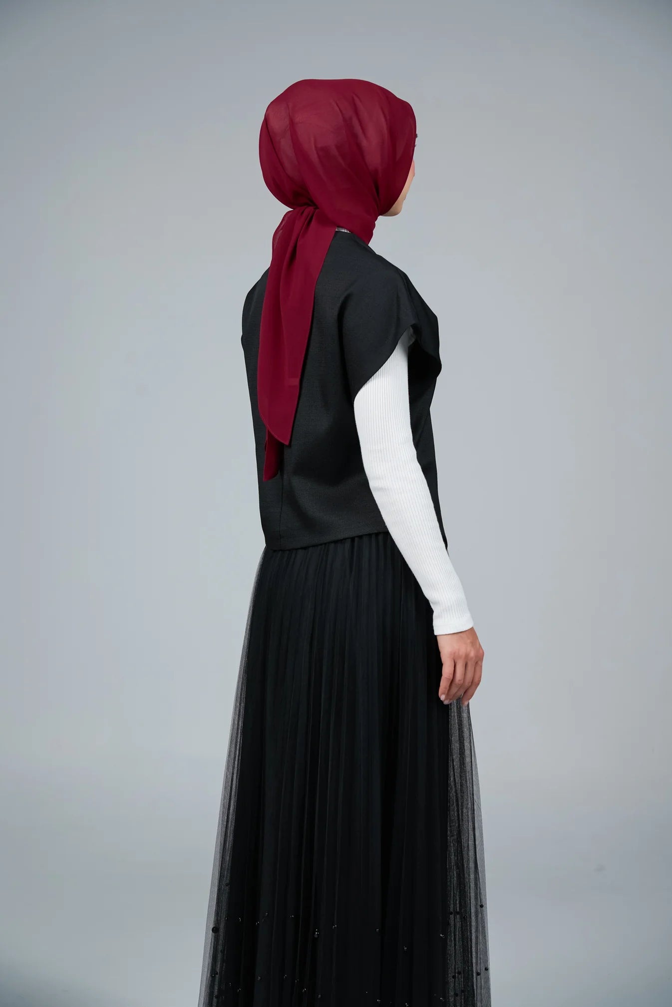 FlowX V3 [Pearl Chiffon] in Deep Rouge