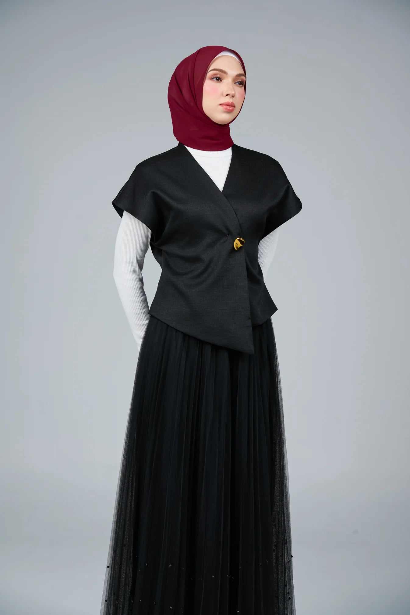 FlowX V3 [Pearl Chiffon] in Deep Rouge