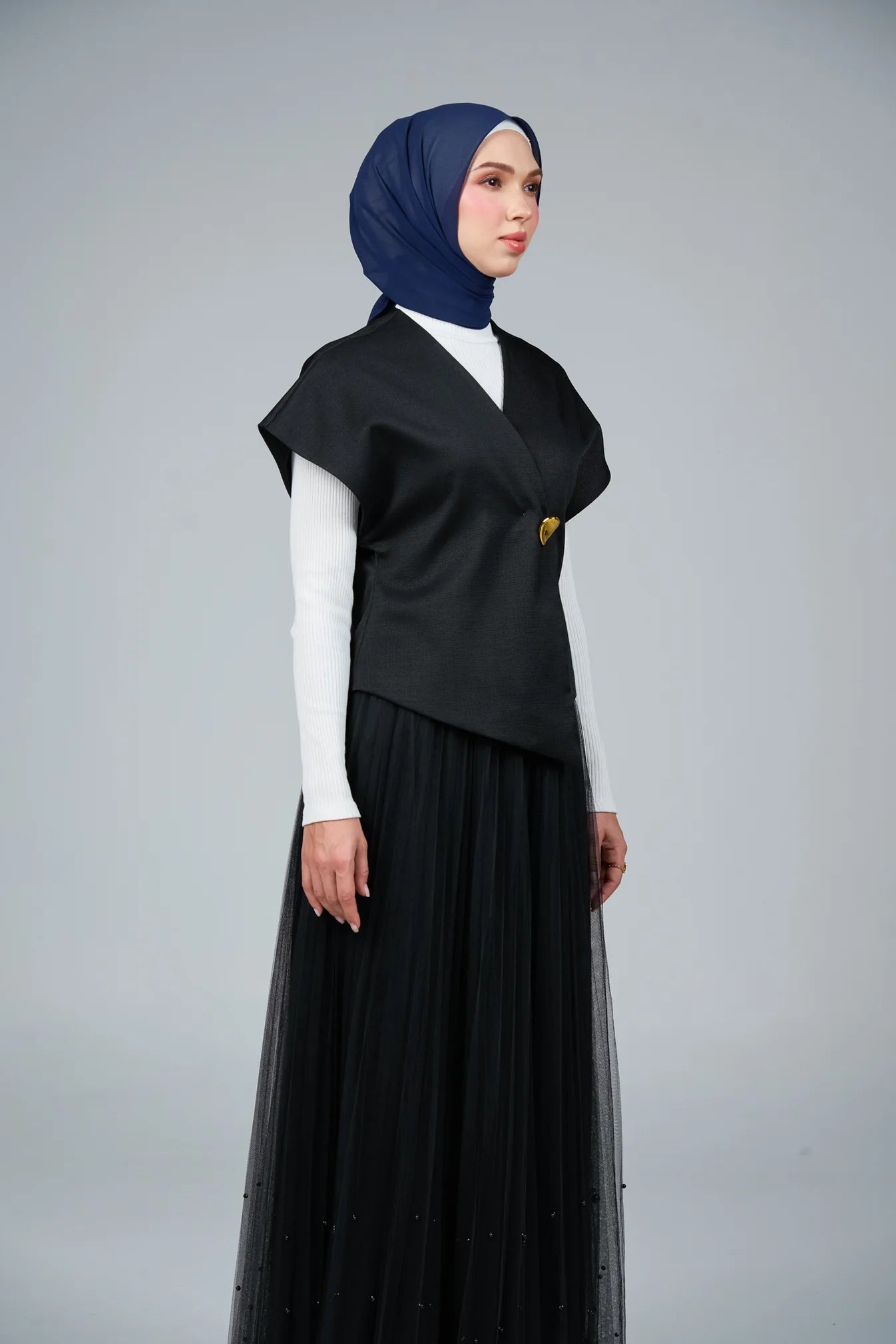 FlowX V3 [Pearl Chiffon] in Navy
