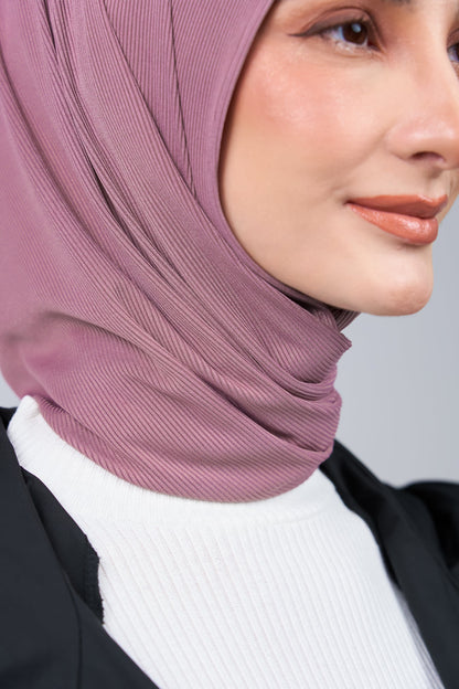 HoodX CloudFit in Dark Rose