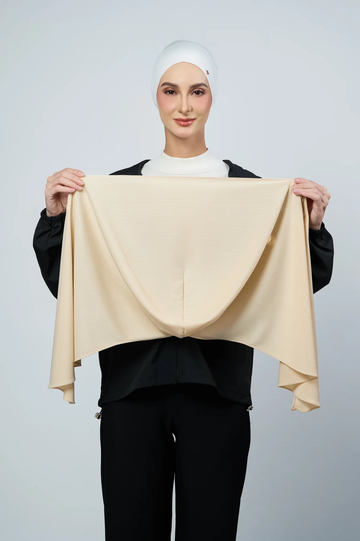 [★ New Colour] HoodX+ CloudFit in Warm Vanilla