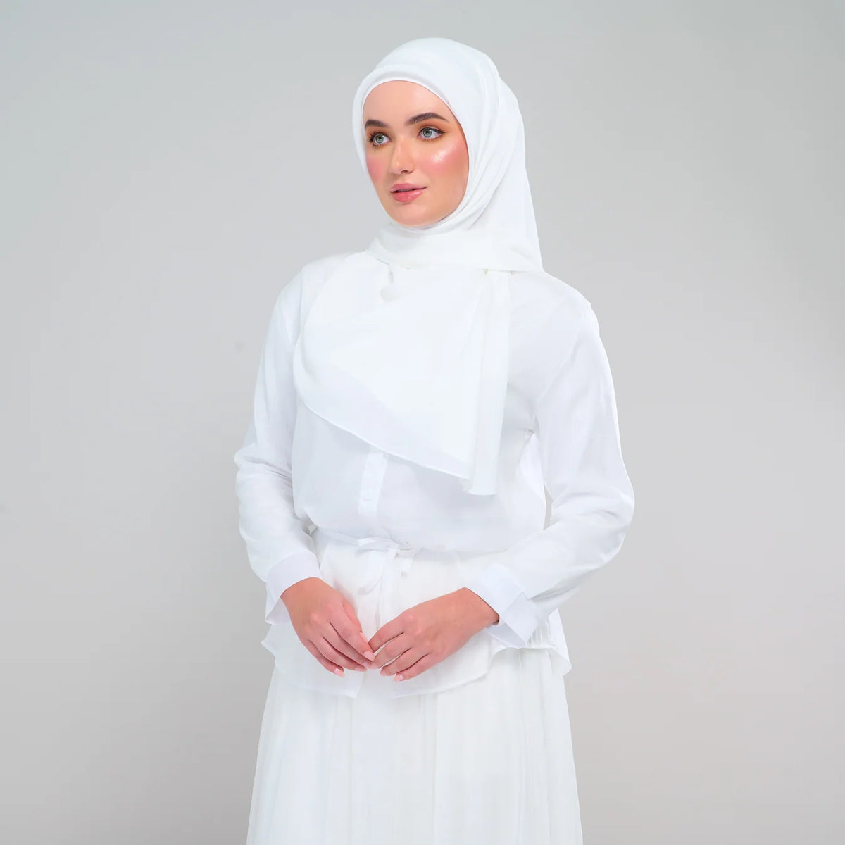 [★ New] SquareX in Pearl White