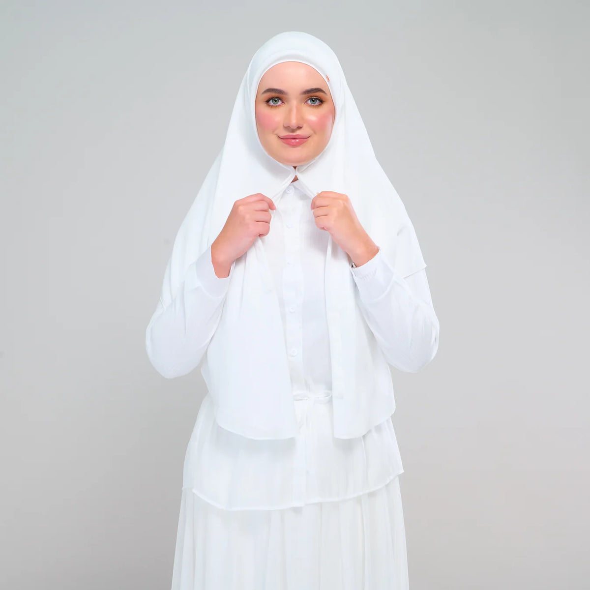 [★ New] SquareX in Pearl White