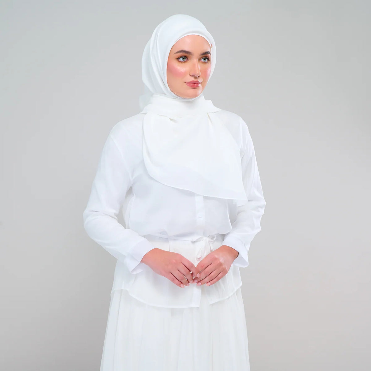 [★ New] SquareX in Pearl White