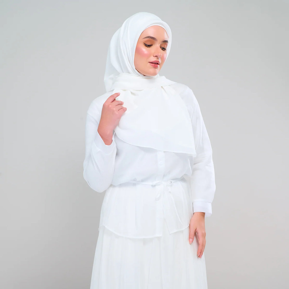 [★ New] SquareX in Pearl White
