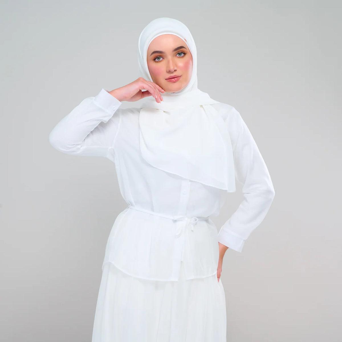 [★ New] SquareX in Pearl White