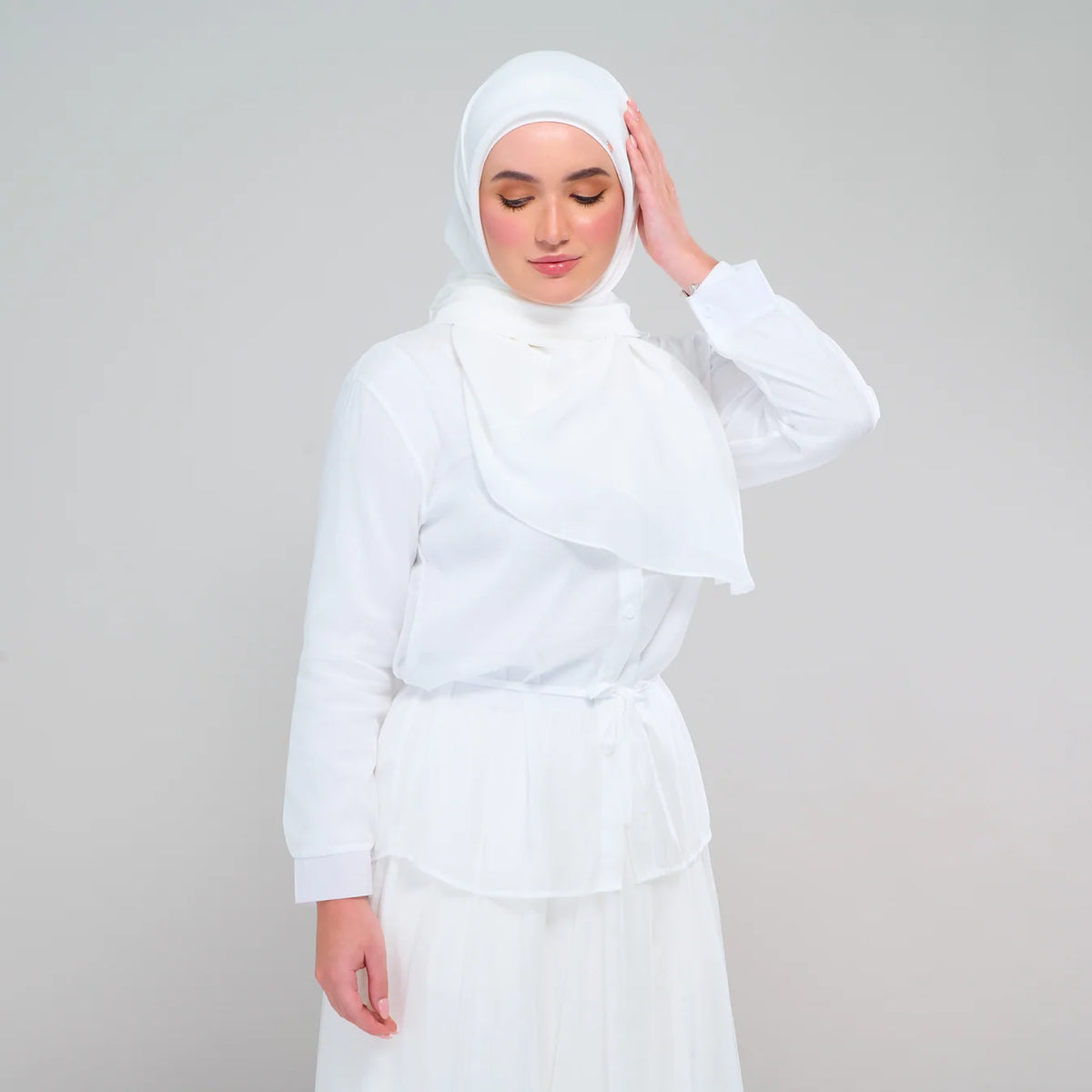 [★ New] SquareX in Pearl White