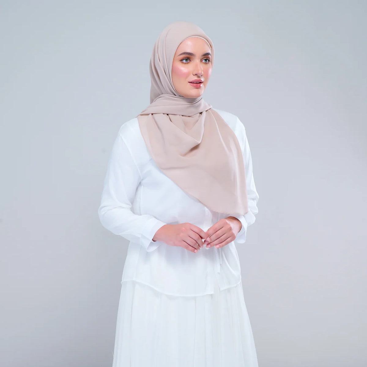 [★ New] SquareX in Khaki