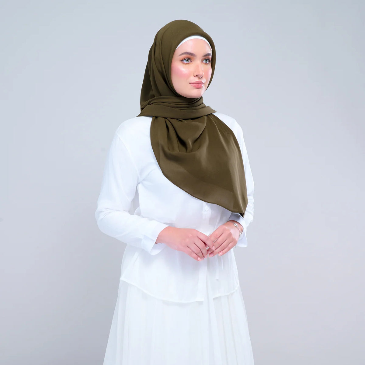 [★ New] SquareX in Olive