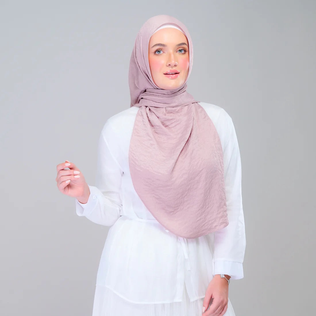 Instant Tag n' Go Shawl | Textured Silk in Soft Pink