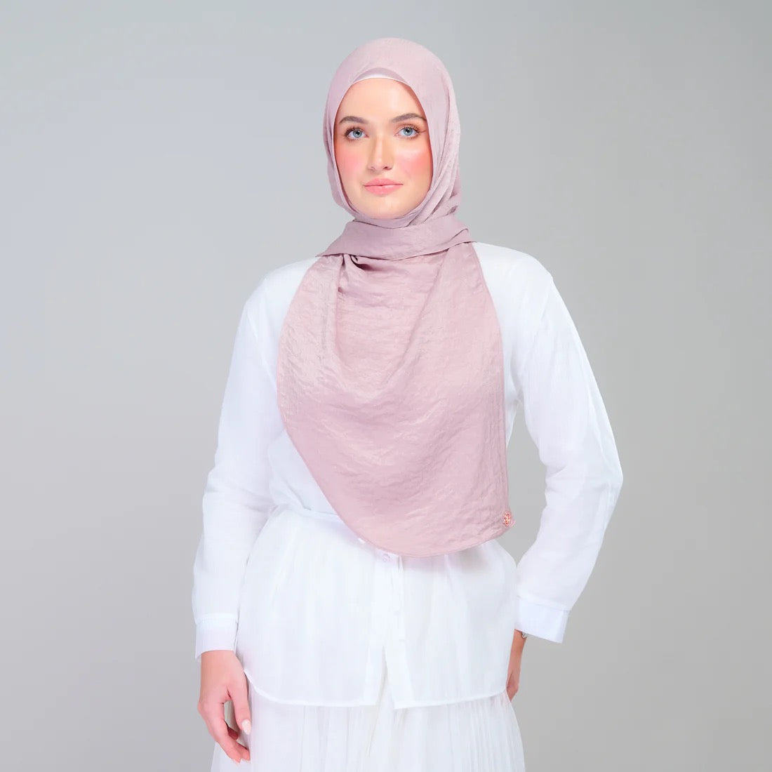 Instant Tag n' Go Shawl | Textured Silk in Soft Pink