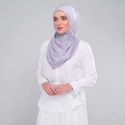 Raia Shawl | Ironless Shimmer in Platinum