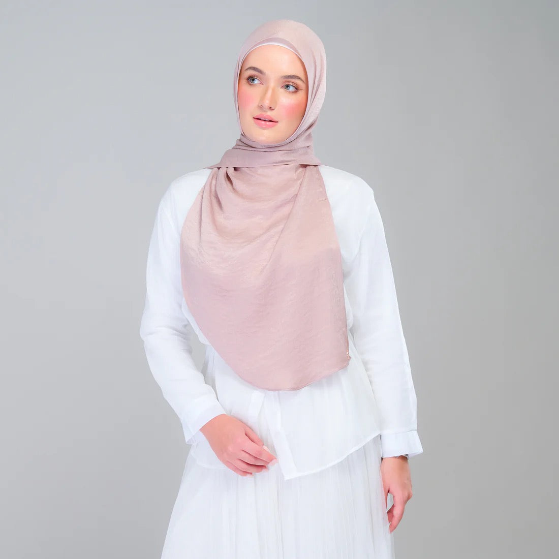 Instant Tag n' Go Shawl | Textured Silk in Nude Rose