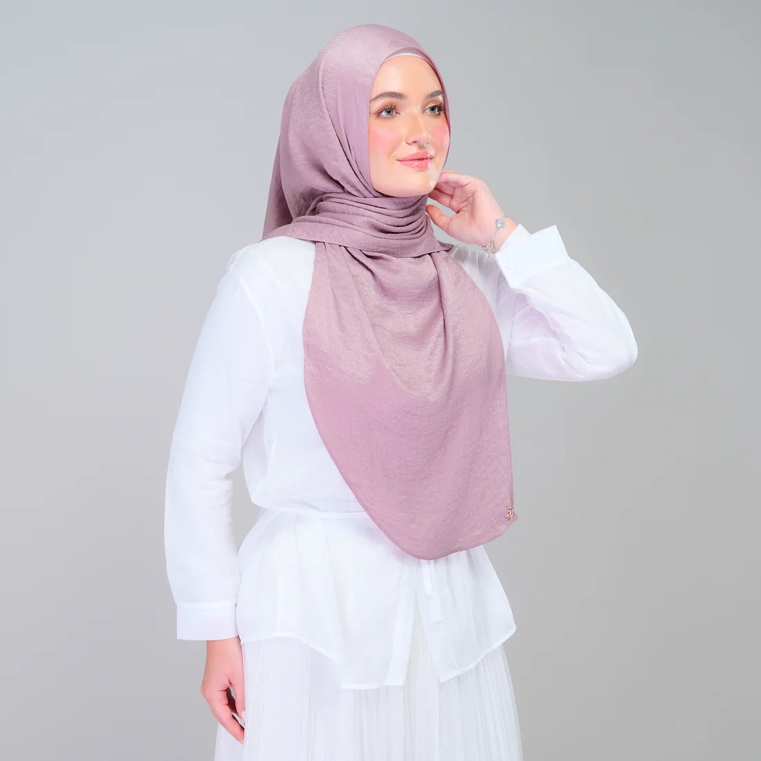 Instant Tag n' Go Shawl | Textured Silk in Deep Rose