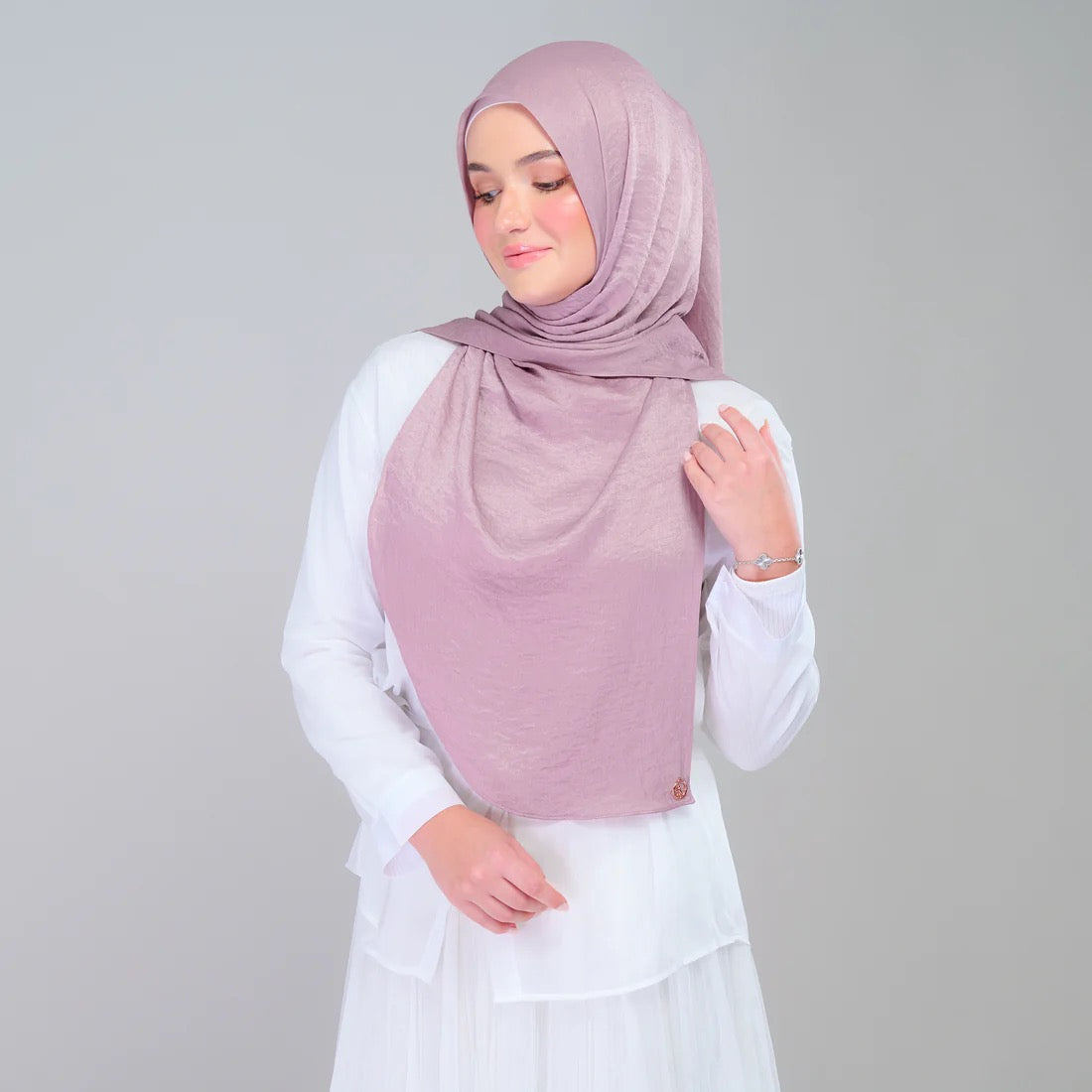 Instant Tag n' Go Shawl | Textured Silk in Deep Rose