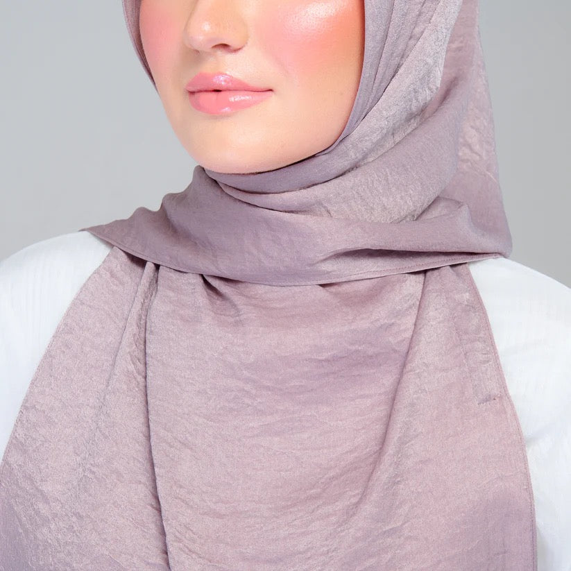 Instant Tag n' Go Shawl | Textured Silk in Ash Taupe