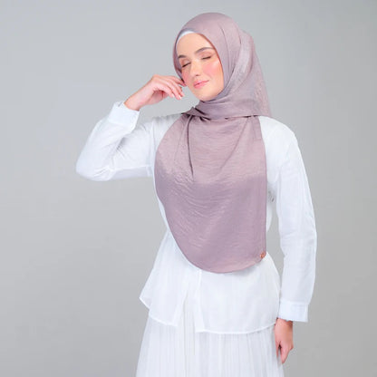 Instant Tag n' Go Shawl | Textured Silk in Ash Taupe