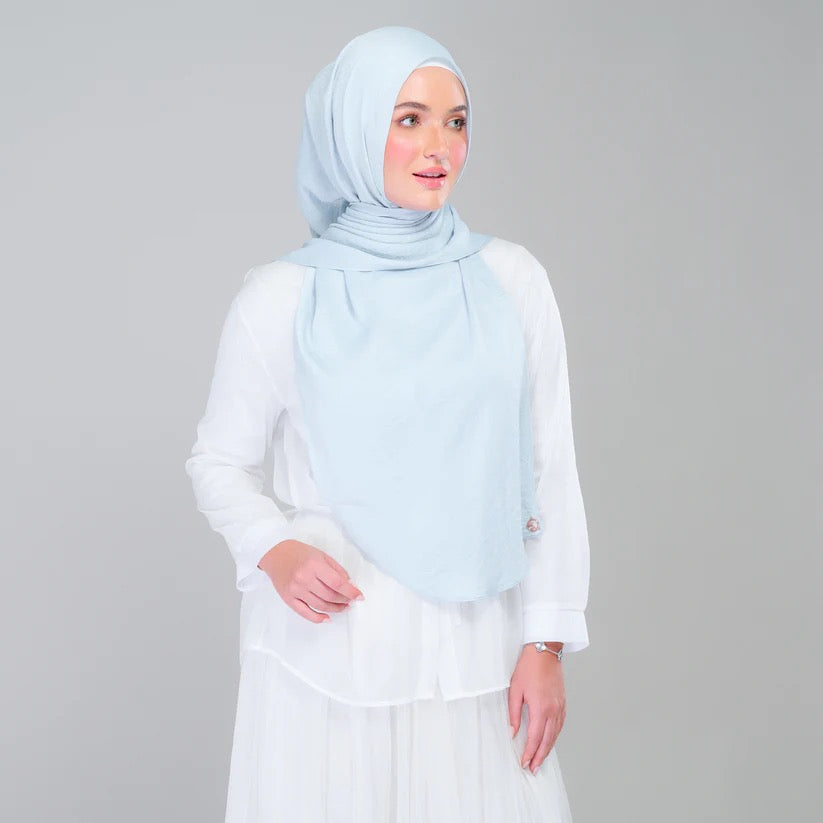 Instant Tag n' Go Shawl | Textured Silk in Soft Blue
