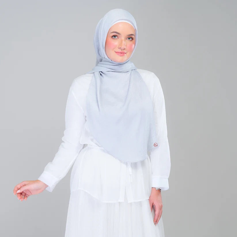 Instant Tag n' Go Shawl | Textured Silk in Light Grey