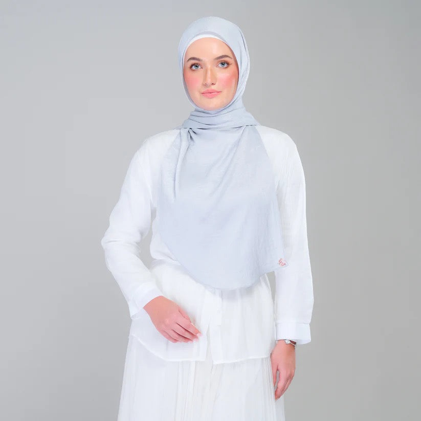 Instant Tag n' Go Shawl | Textured Silk in Light Grey