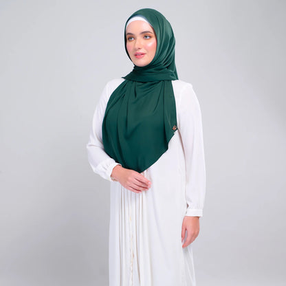 Instant Tag n' Go Shawl | Chiffon Silk in Emerald Green