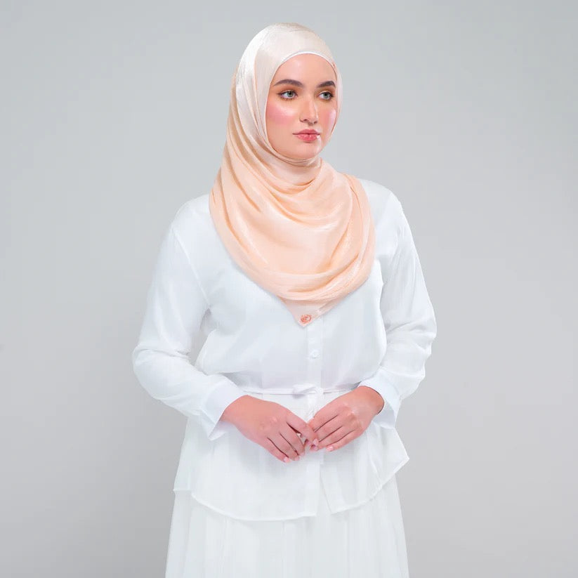 Raia Shawl | Ironless Shimmer in Rose Gold