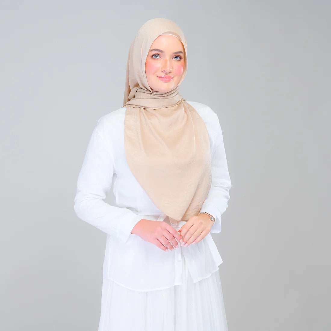 Instant Tag n' Go Shawl | Textured Silk in Nude Sand
